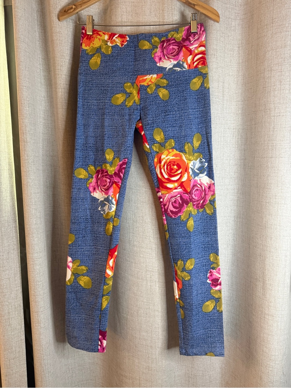 Multiples Blue Floral Jeggings with Pink and Orange Roses